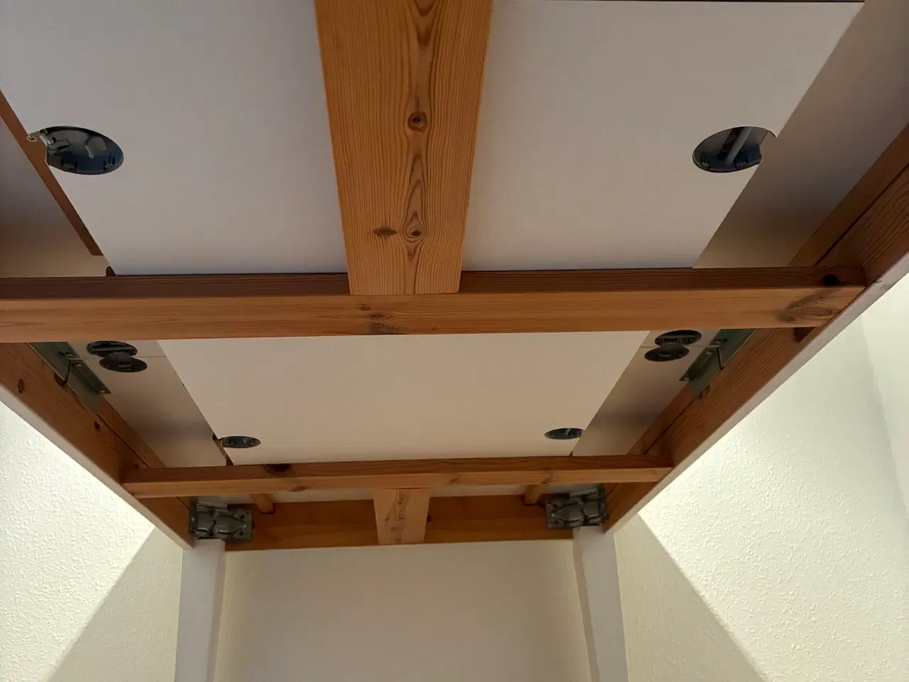 Billede 3 - Spisebord i hvid