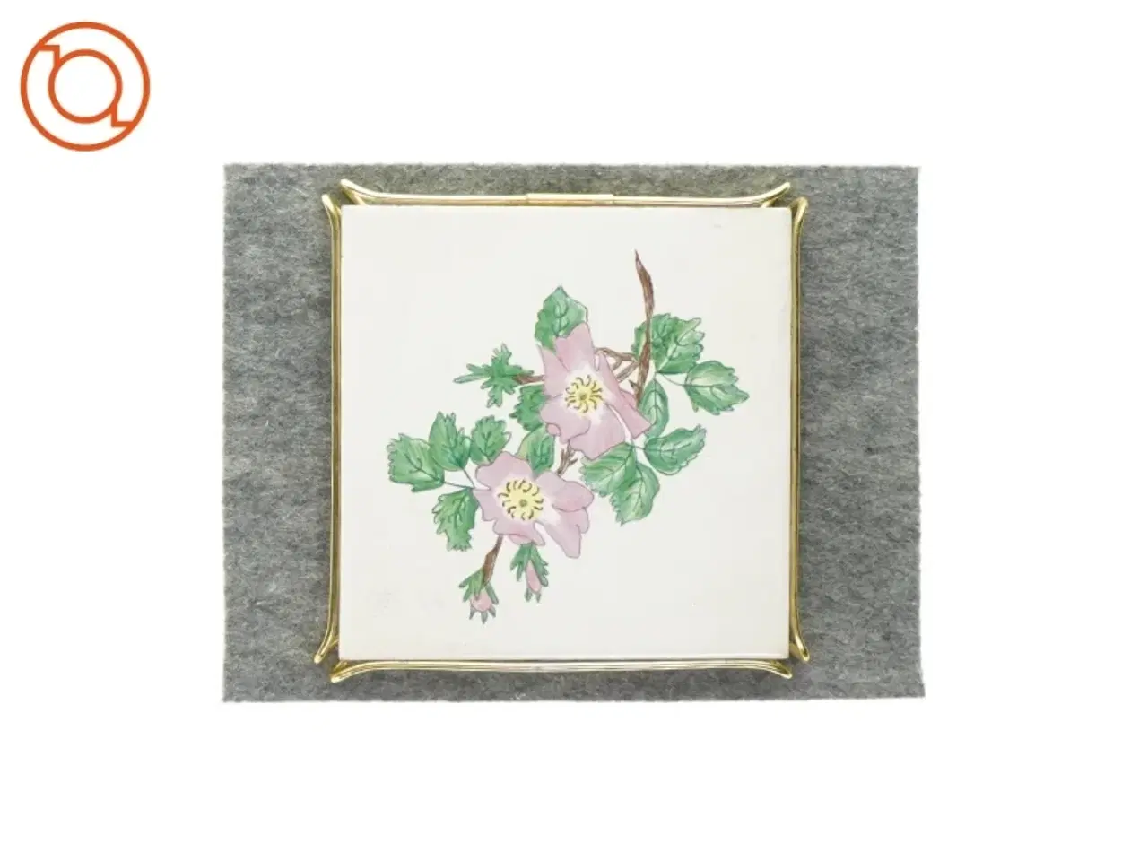 Billede 1 - Dekorativt fad  fra Ukendt (str. LBH:16,5x16,5x2cm)