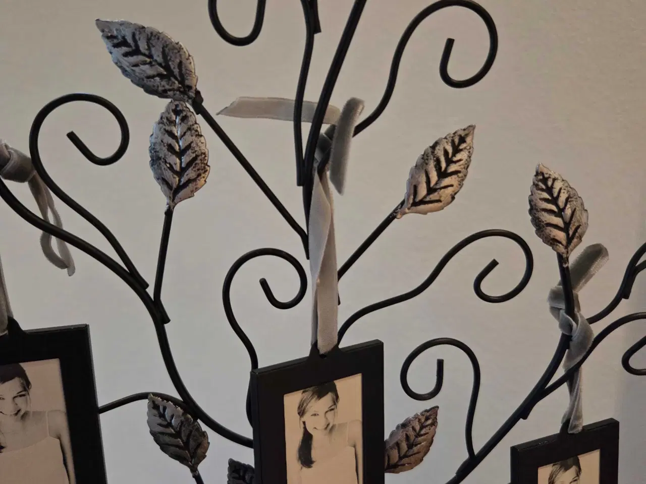 Billede 2 - Livets træ m.fotorammer