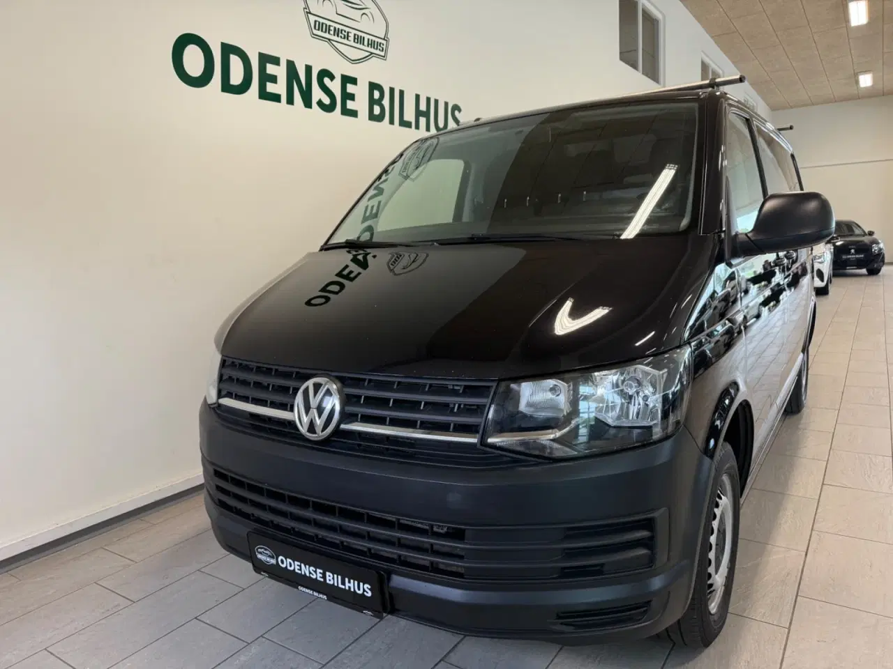 Billede 1 - VW Transporter 2,0 TDi 140 Kassevogn DSG kort