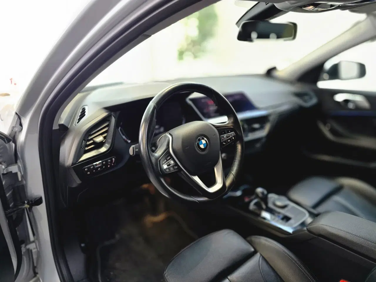 Billede 4 - BMW 118i 1,5 Sport Line aut.