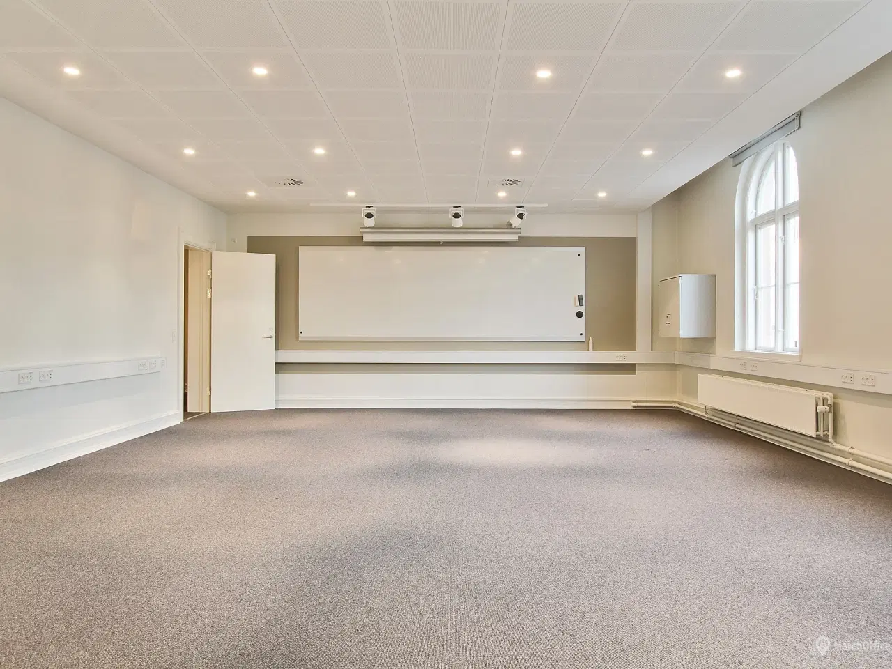 Billede 5 - Stort og præsentabelt kontorlejemål