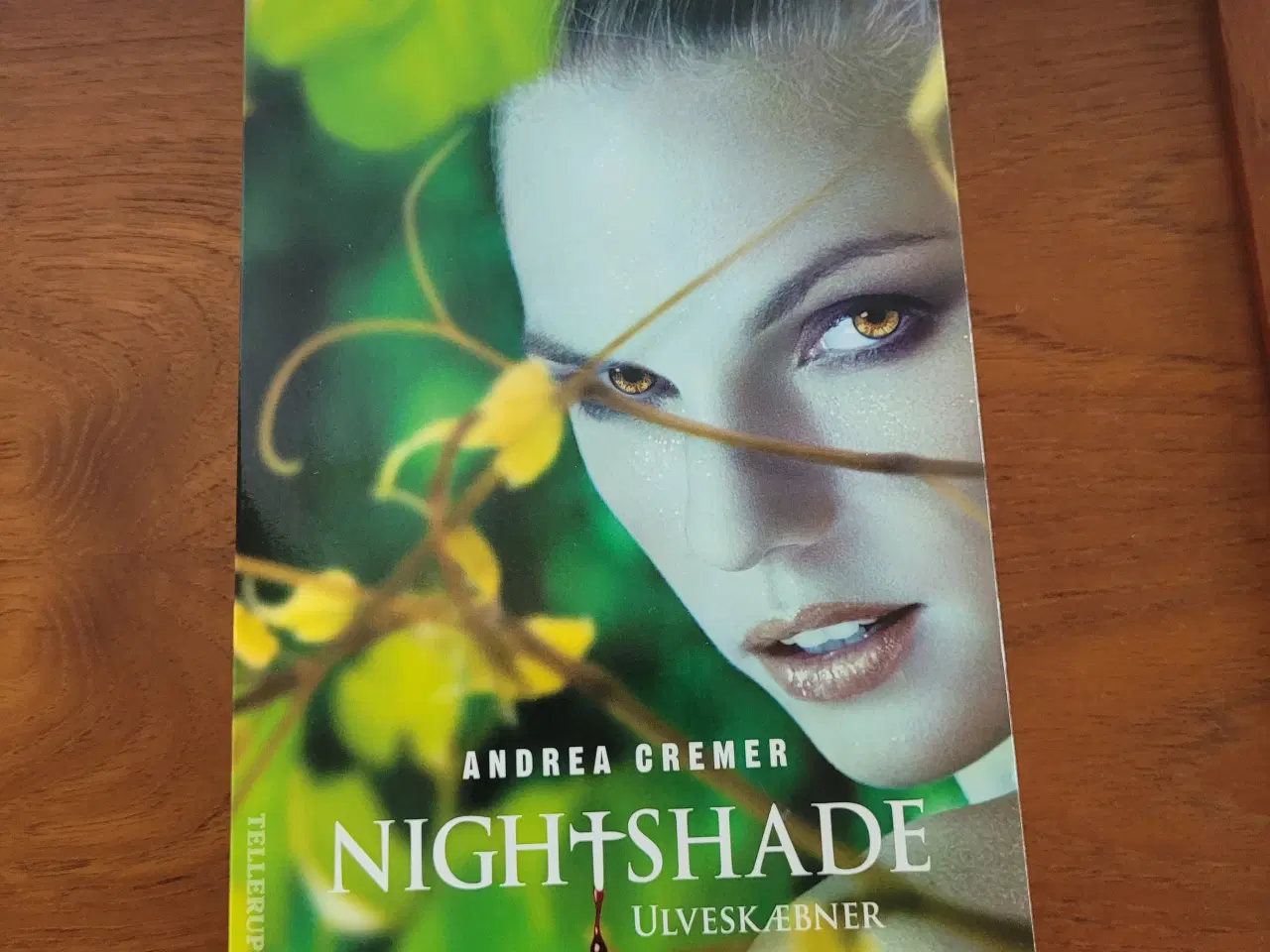 Billede 3 - Bogserie: Nightshade 1-3
