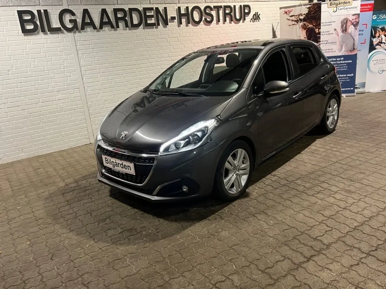 Billede 1 - Peugeot 208 1,5 BlueHDi 100 Signature Sky