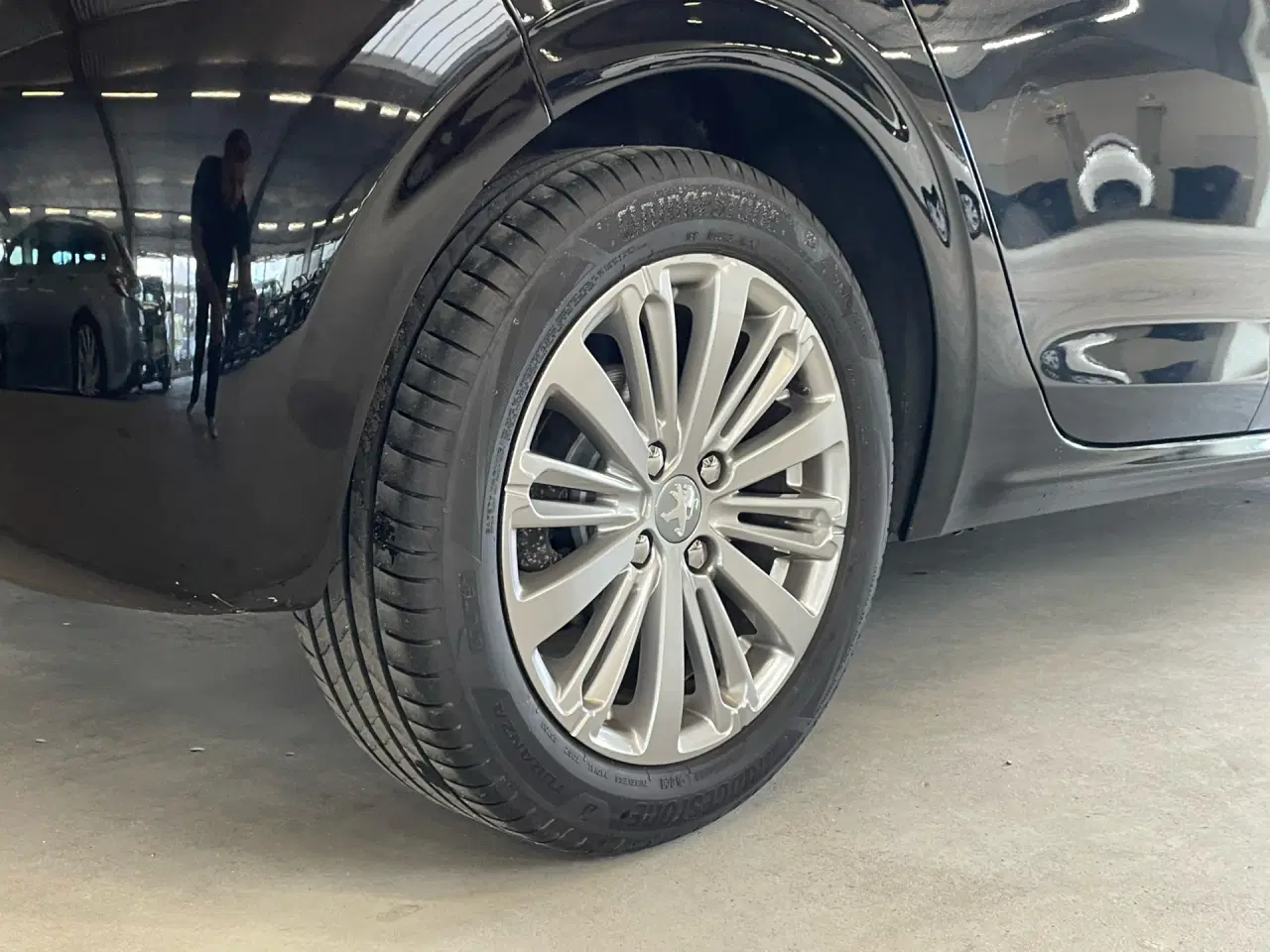 Billede 4 - Peugeot 208 1,5 BlueHDi Infinity 100HK 5d 6g