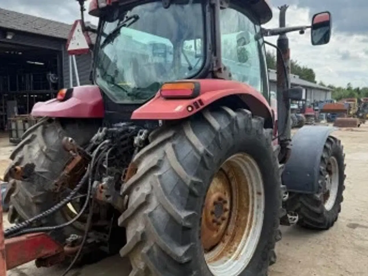 Billede 3 - Traktor med KUN 2500timer