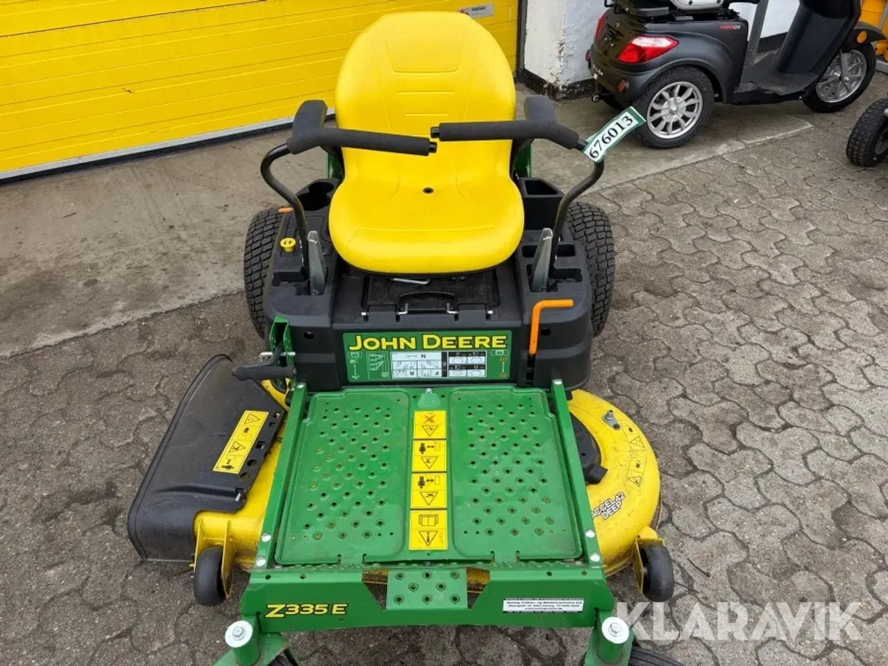 Billede 8 - Zero-turn Græsklipper John Deere Z335E