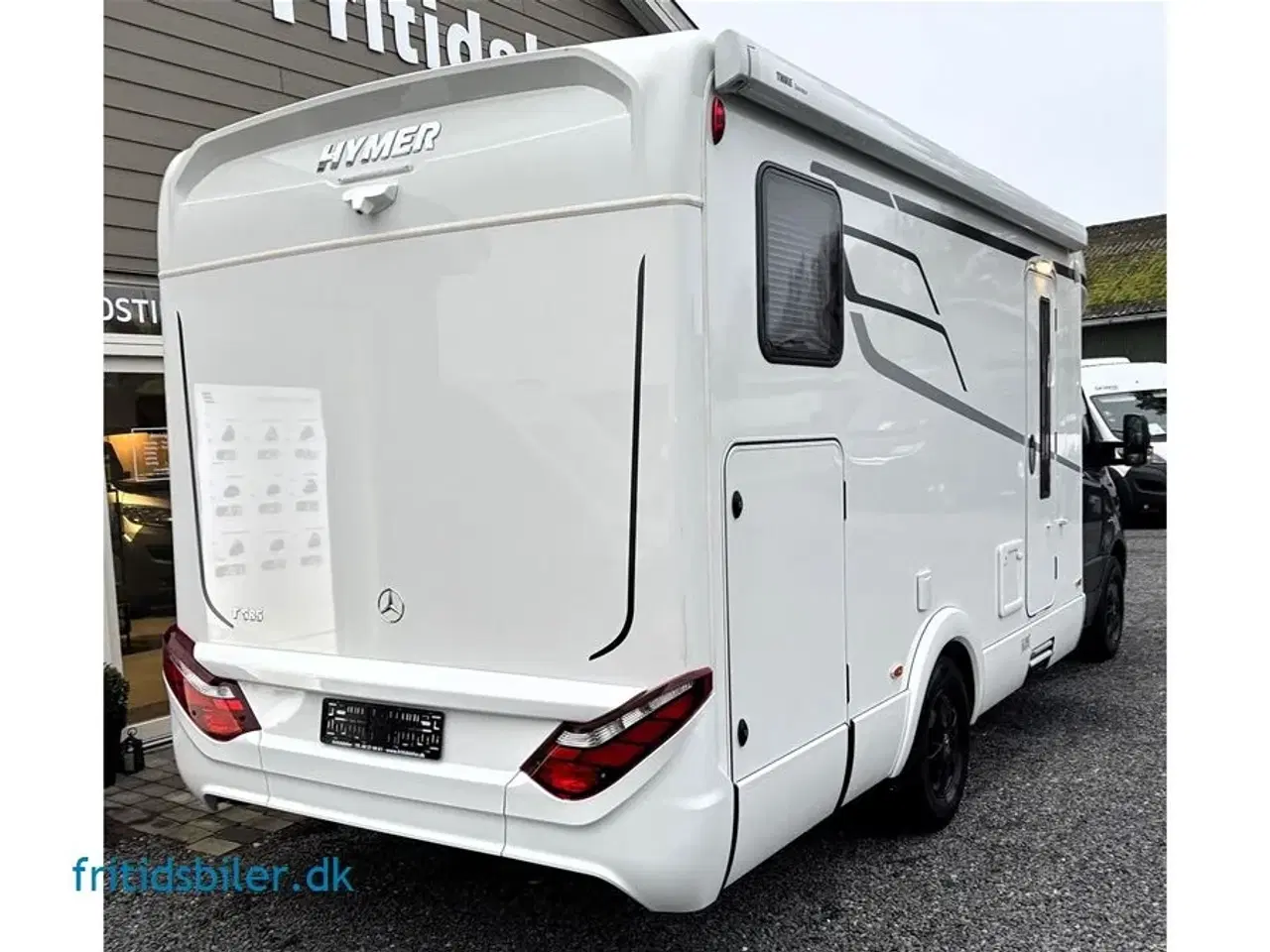 Billede 3 - 2024 - Hymer Tramp S585 170 Hk 9 Trins Aut. gear   Hymer Tramp S585 en helt igennem flot og pæn camper til den fede tur syd eller nord på