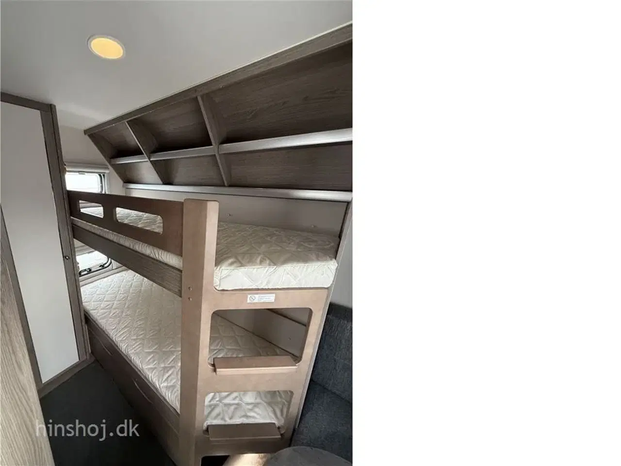 Billede 8 - 2023 - Hobby Prestige 650 KFU   Hobby Prestige 650 KFU 2023 med Isabella Commendore Dawn telt med CBX fra Hinshøj Caravan A/S