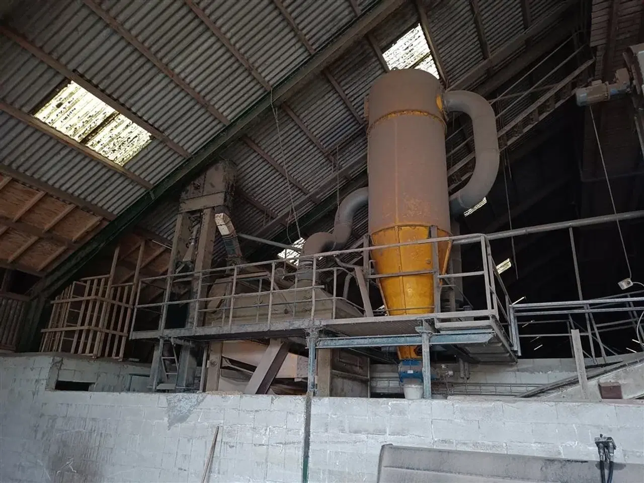 Billede 1 - - - - Renseri med filter