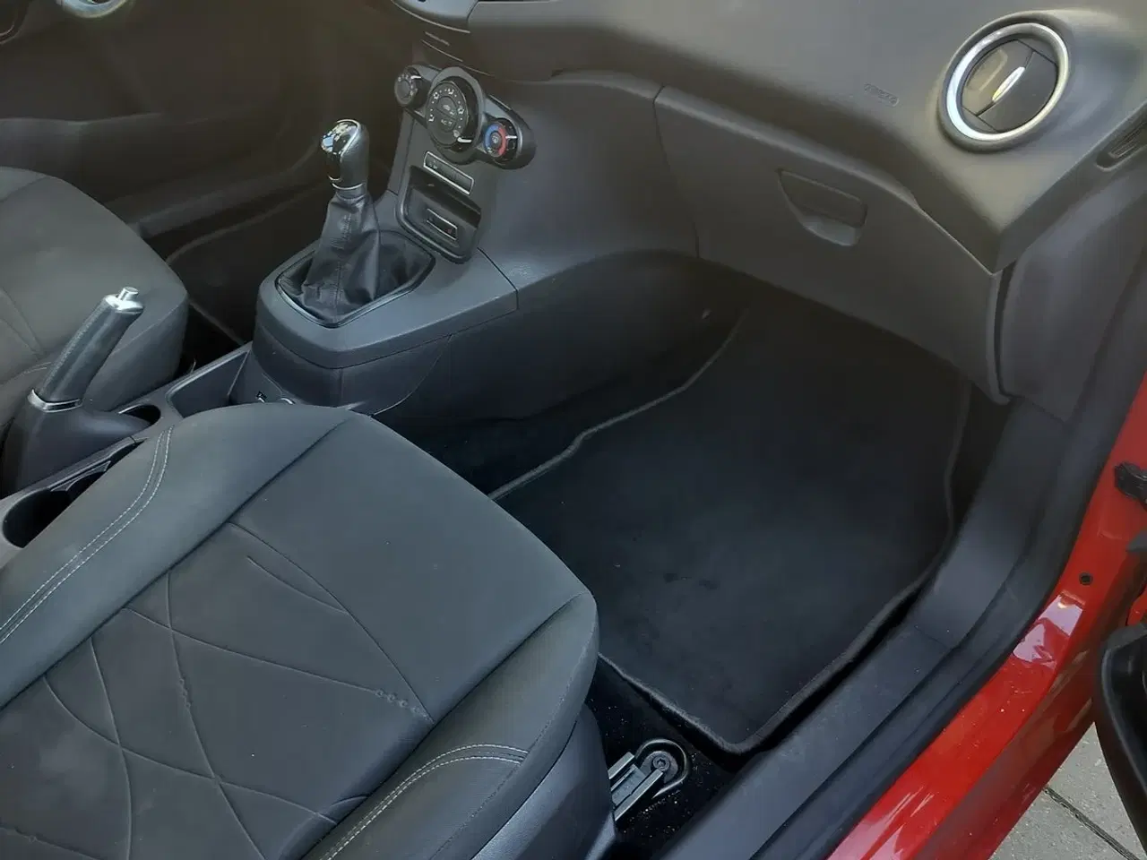 Billede 10 - Ford Fiesta 1,0 80 Trend