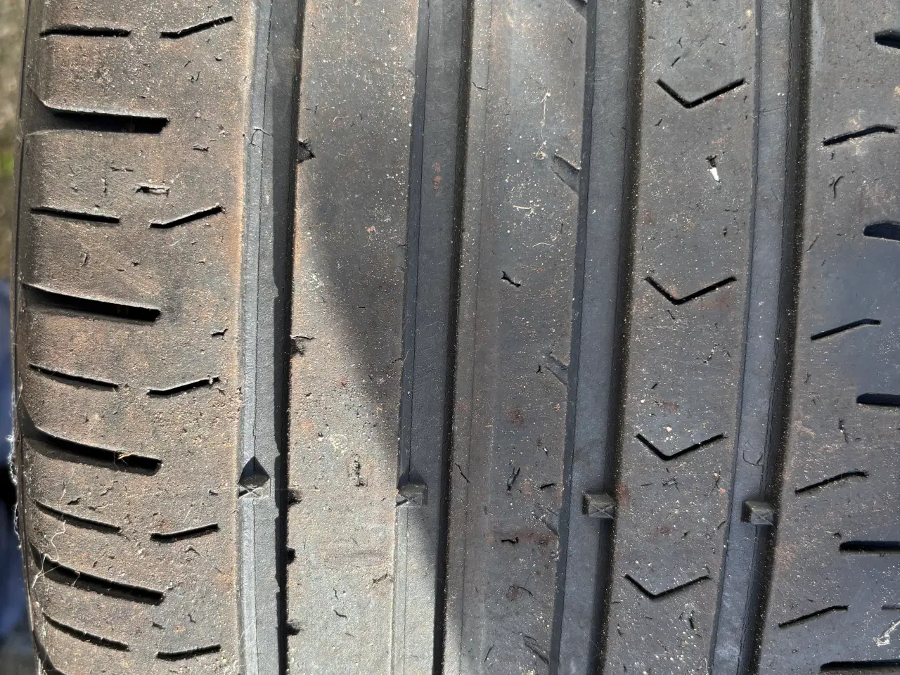 Billede 6 - Alufælge med dæk