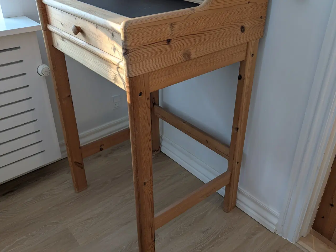 Billede 1 - Skrivepult 