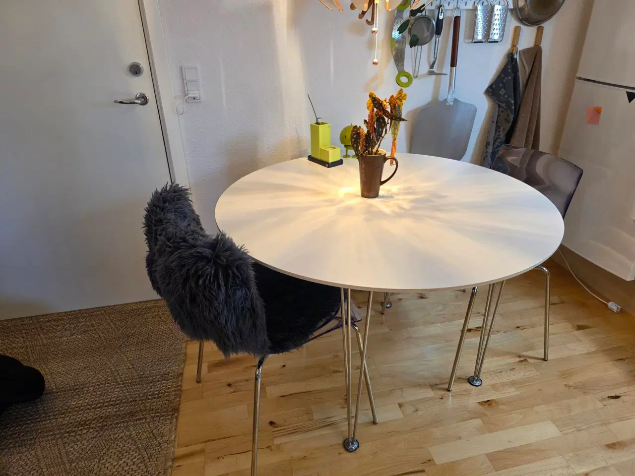 Billede 2 - Brdr. Andersen Spisebord 110⌀