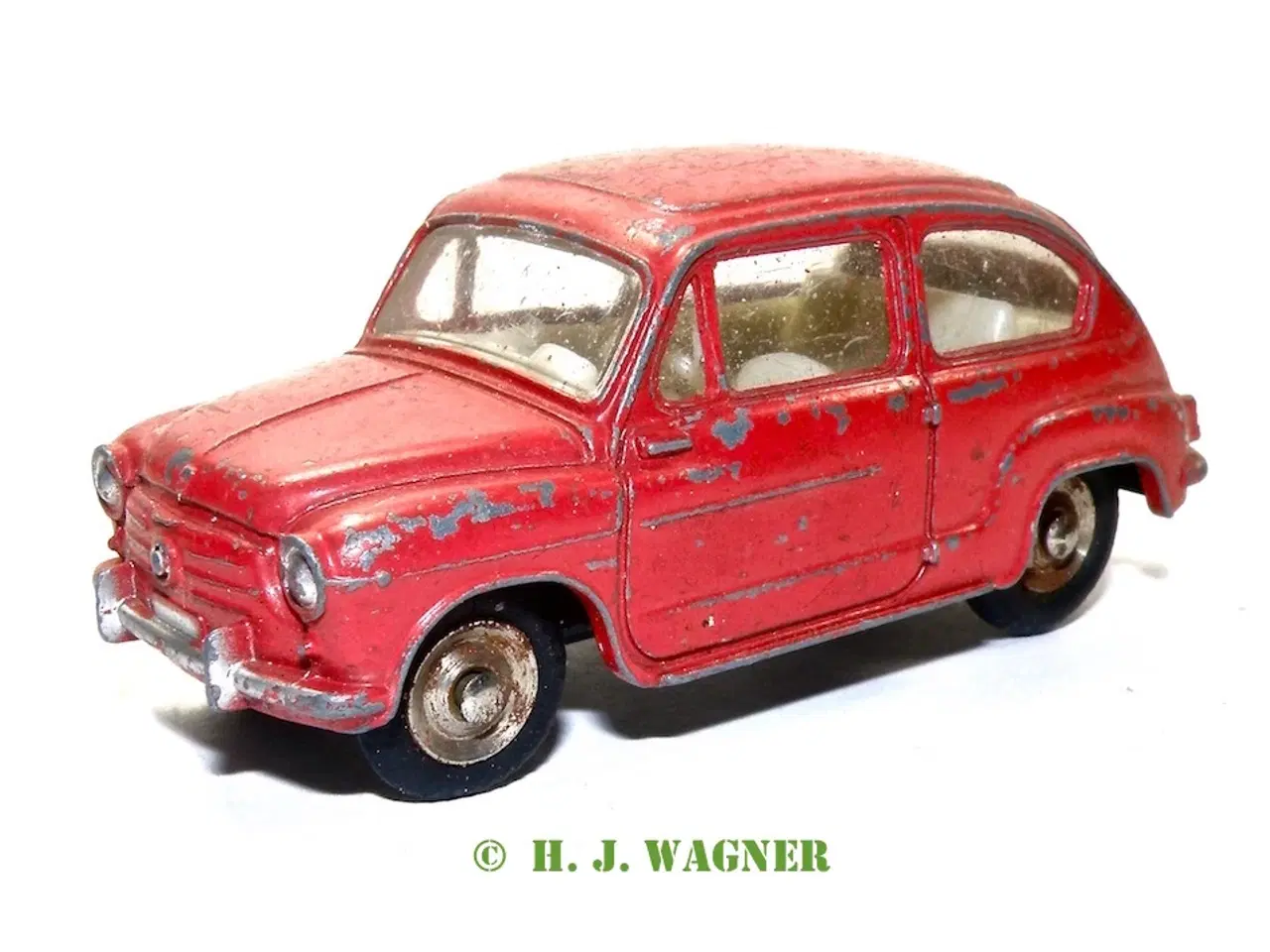 Billede 1 - DINKY TOYS - Fiat 600D - 1:43... fra 1964+