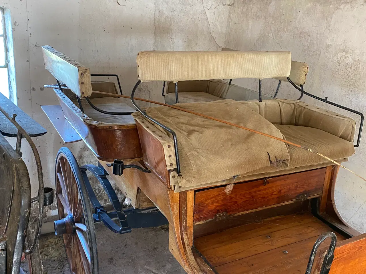 Billede 1 - Antik hestevogn 