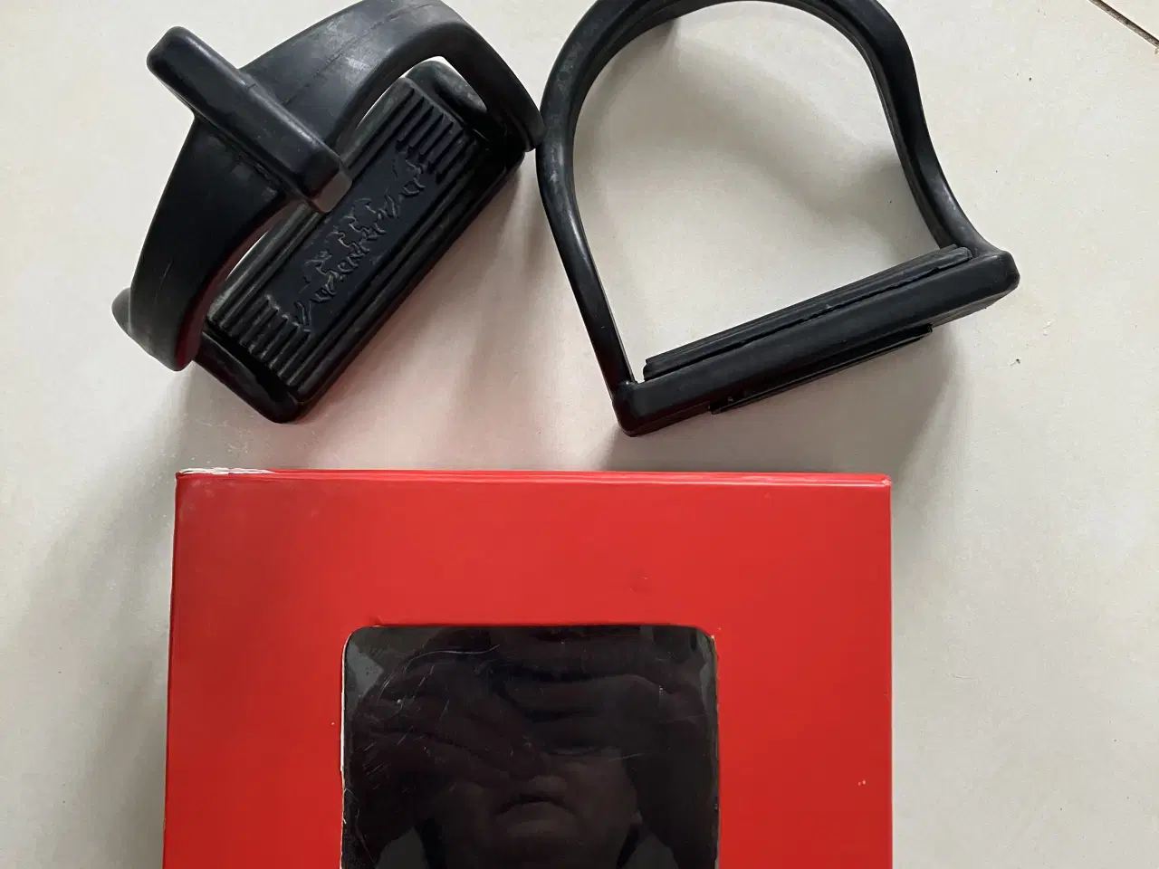 Billede 1 - Karlslund S - stigbøjler