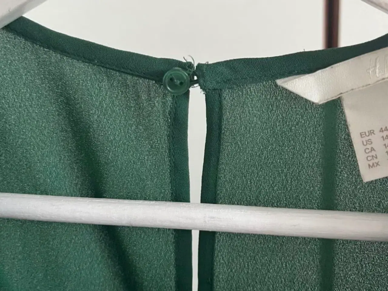Billede 5 - Grøn top fra H&M