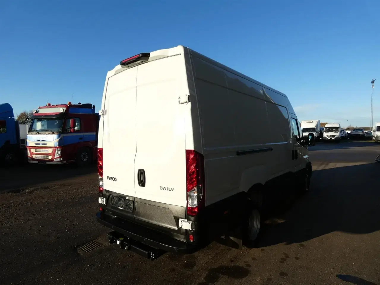 Billede 5 - Iveco Daily 35C18 12m3 3,0 D Hi-Matic 176HK Van 8g Aut.