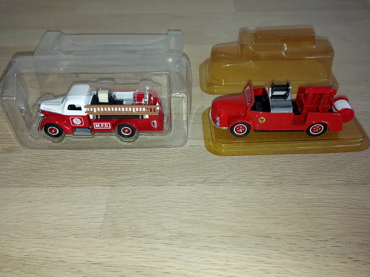 Billede 1 - 2 stk Brandbiler