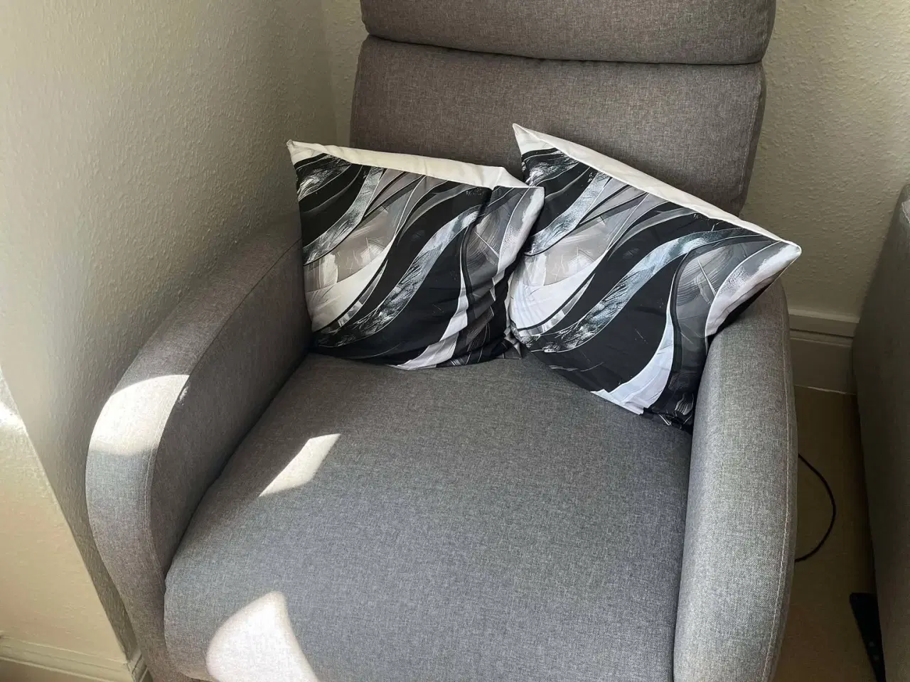 Billede 2 - Lænestol med elektrisk recliner