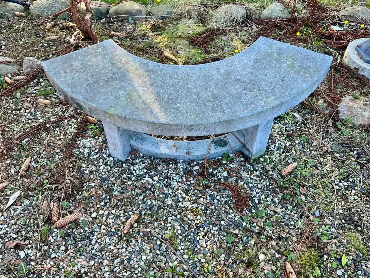 Billede 3 - To flotte havebænk fra Baghuse 