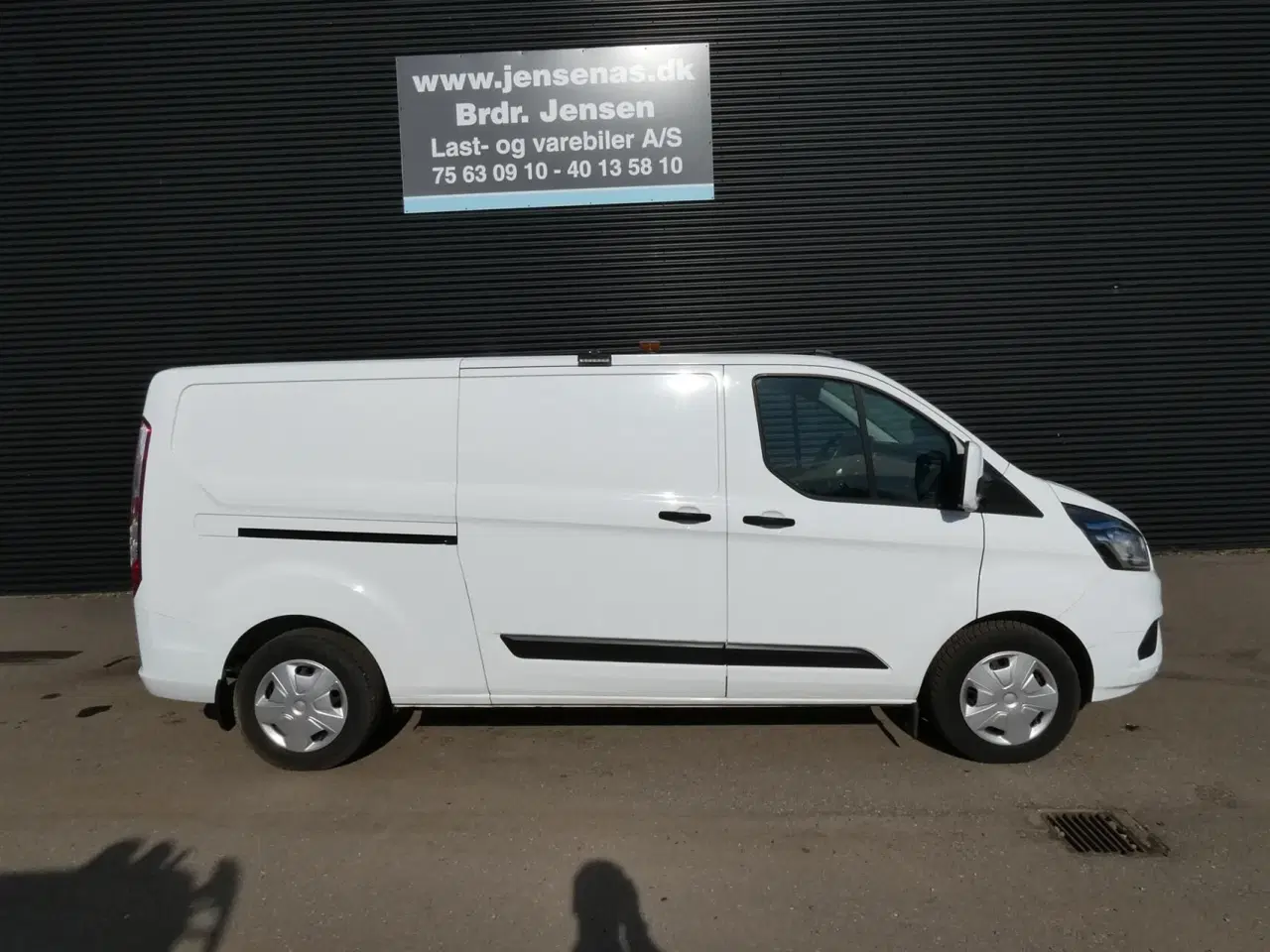 Billede 4 - Ford Transit Custom 300 L2H1 2,0 TDCi Trend 130HK Van 6g Aut.