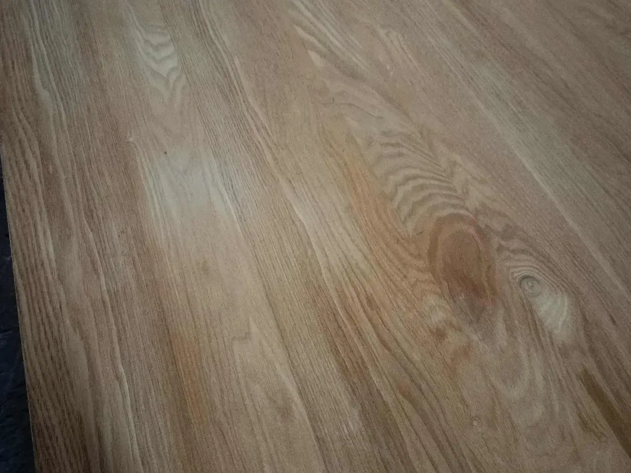 Billede 3 - Spisebord i stål og egetræ