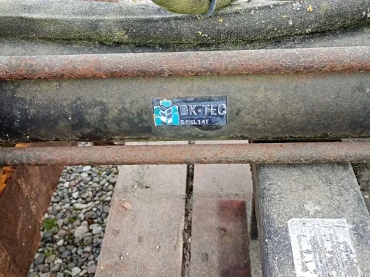 Billede 2 - Brændekløver, hydraulisk. 60 cm lange stykker træ.