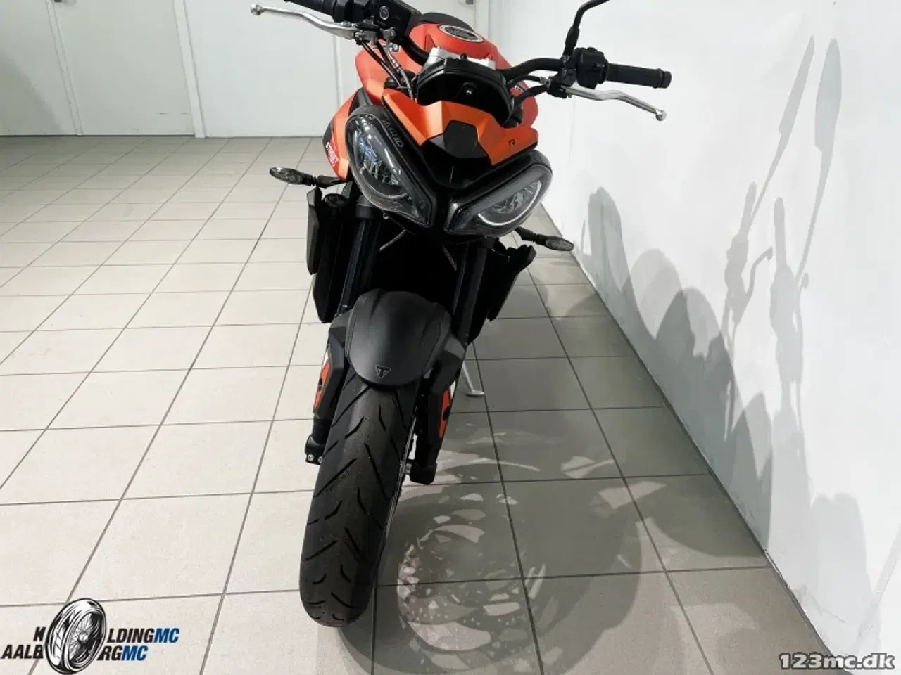 Billede 8 - Triumph Street Triple R Matt Baja Orange