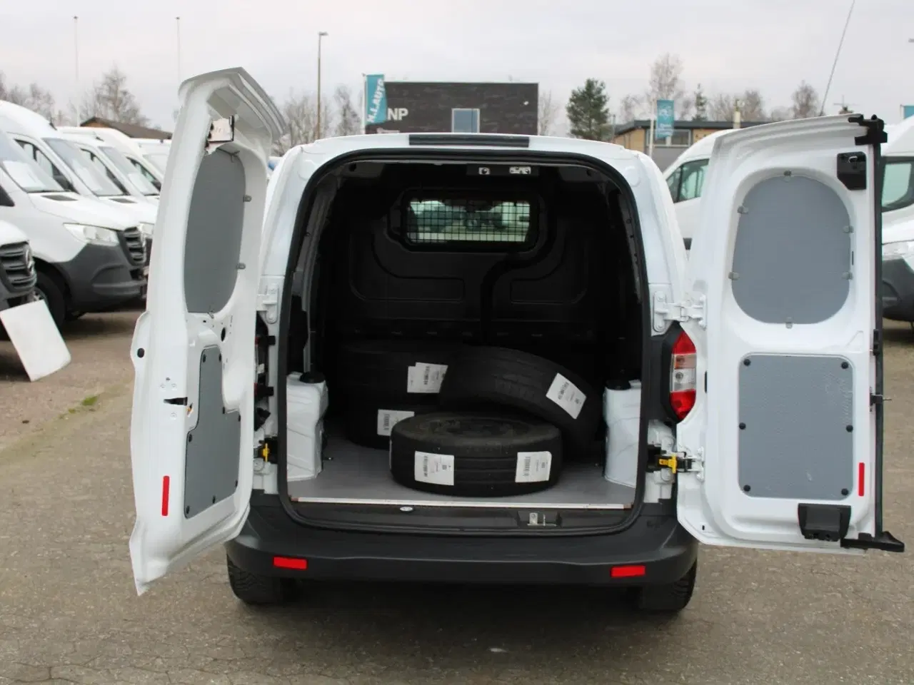 Billede 10 - Ford Transit Courier 1,5 TDCi 100 Trend