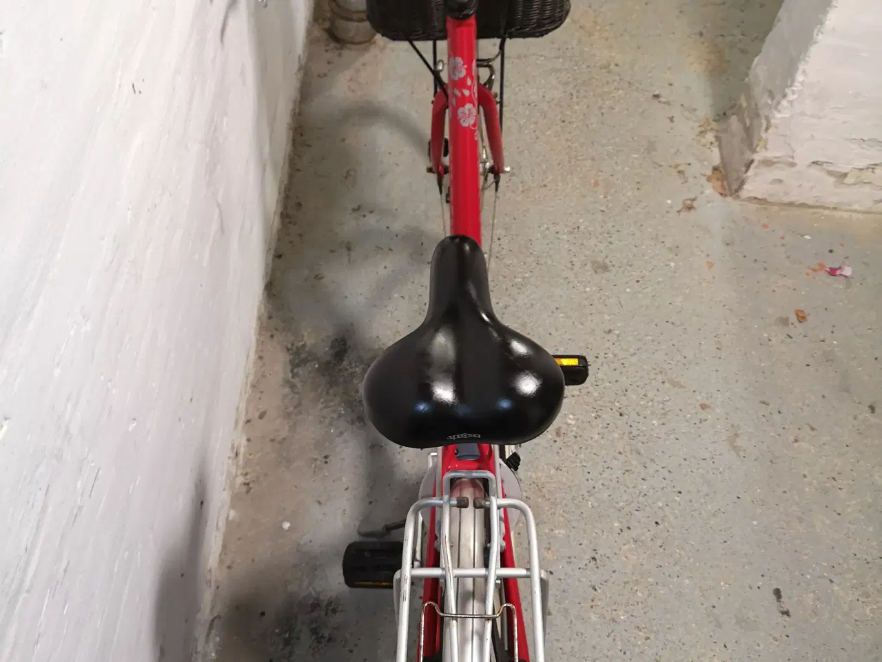 Billede 17 - Kildemoes Rød 28"  48cm   7 gear..Løs 1 nøgle.. ny