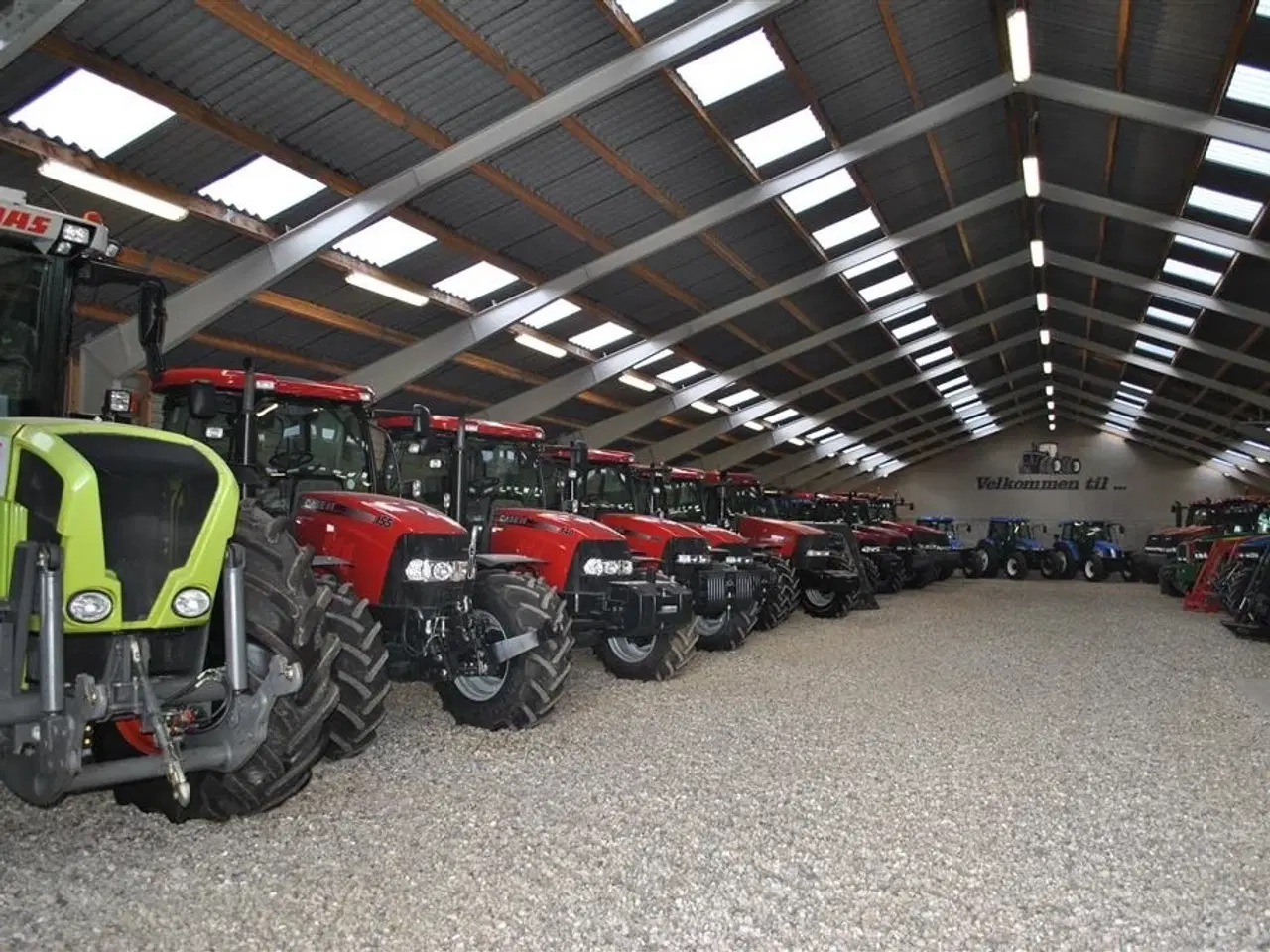 Billede 13 - - - - Traktor udlejning, UDLEJNING AF TRAKTOR TIL MARKARBEJDET
