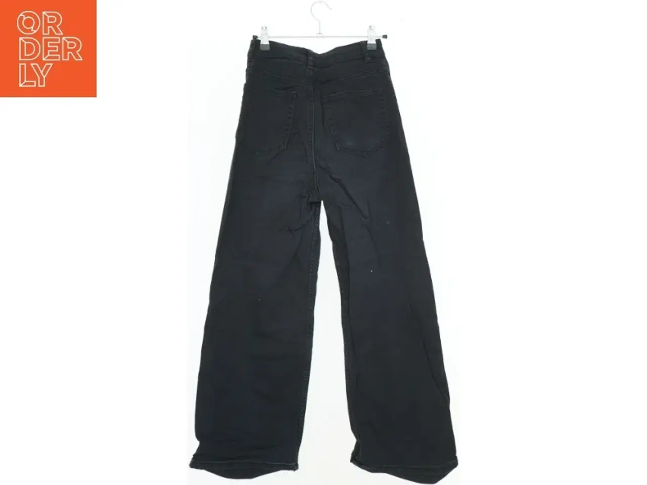 Billede 2 - Sorte bukser fra H&M (str. S)