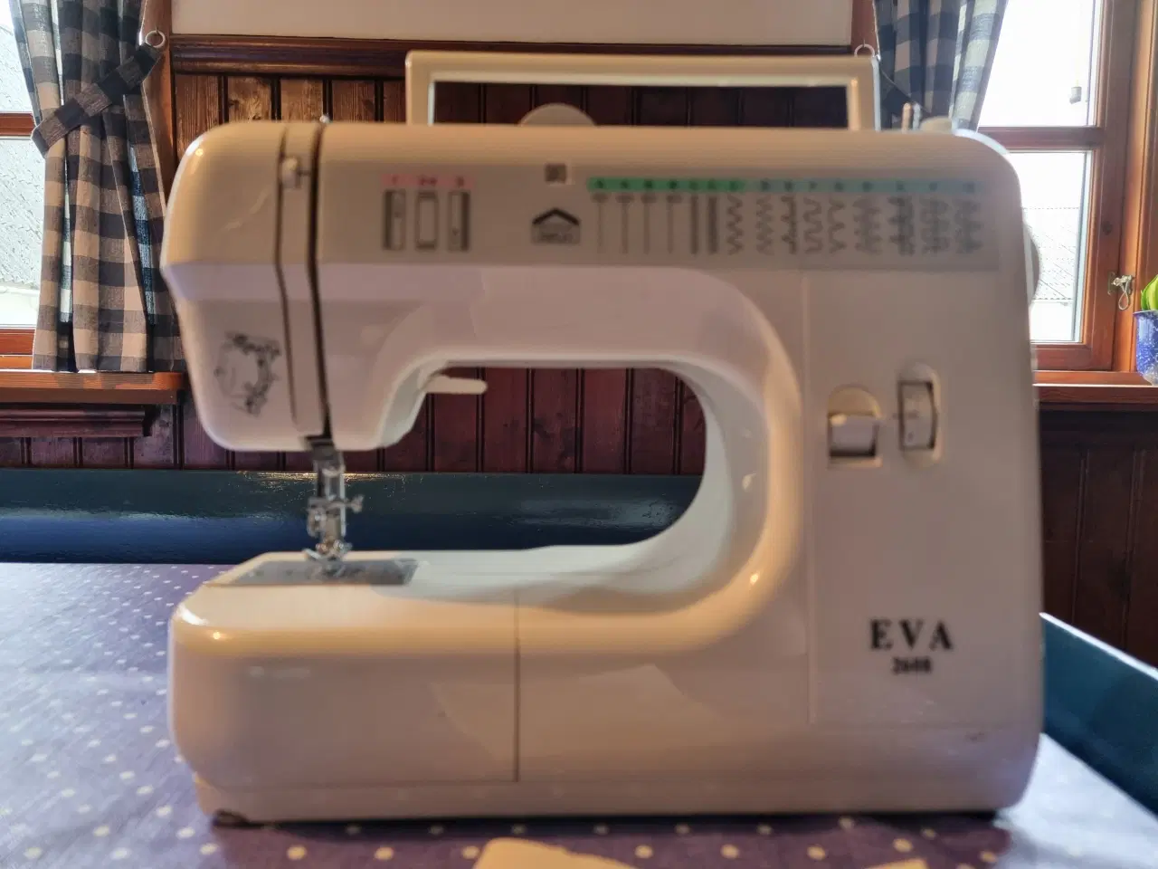 Billede 3 - EVA symaskine 2608
