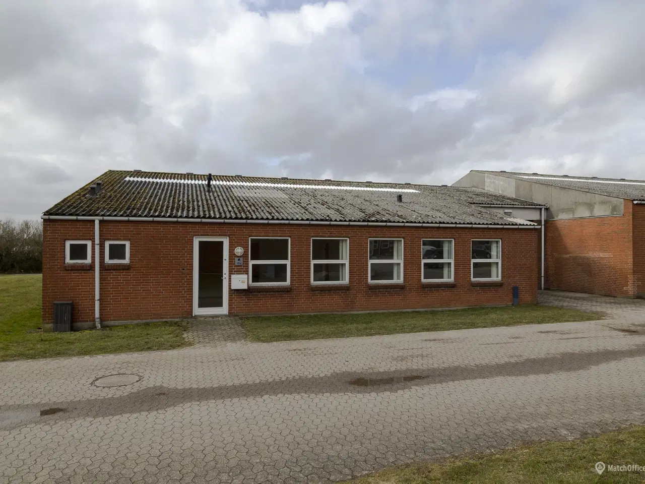 Billede 1 - 365 kvm. kontor/lager/produktion til leje i Nyborg Erhvervspark