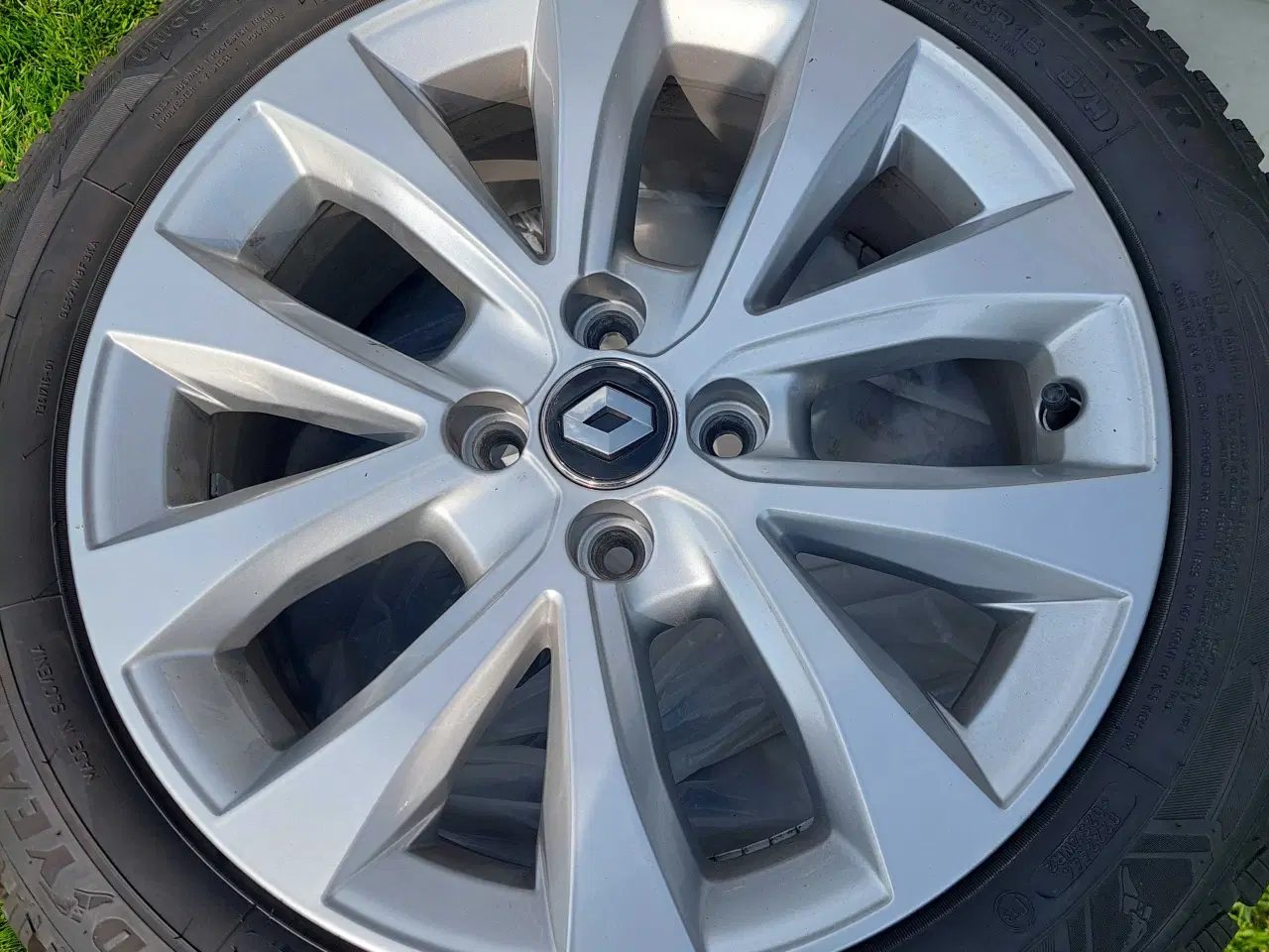 Billede 1 - Originale Renault vinterhjul på Alufælge 