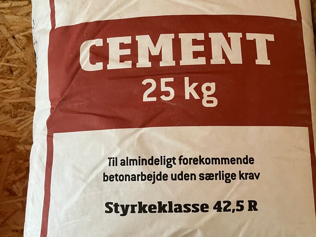 Billede 1 - Cement 25 kg fra september 2024 sælges