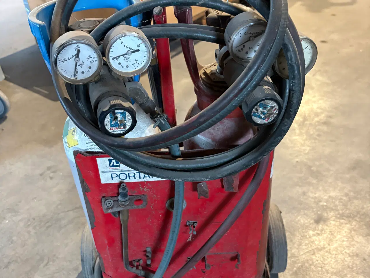 Billede 2 - Gas og ilt sæt med ejendoms flasker
