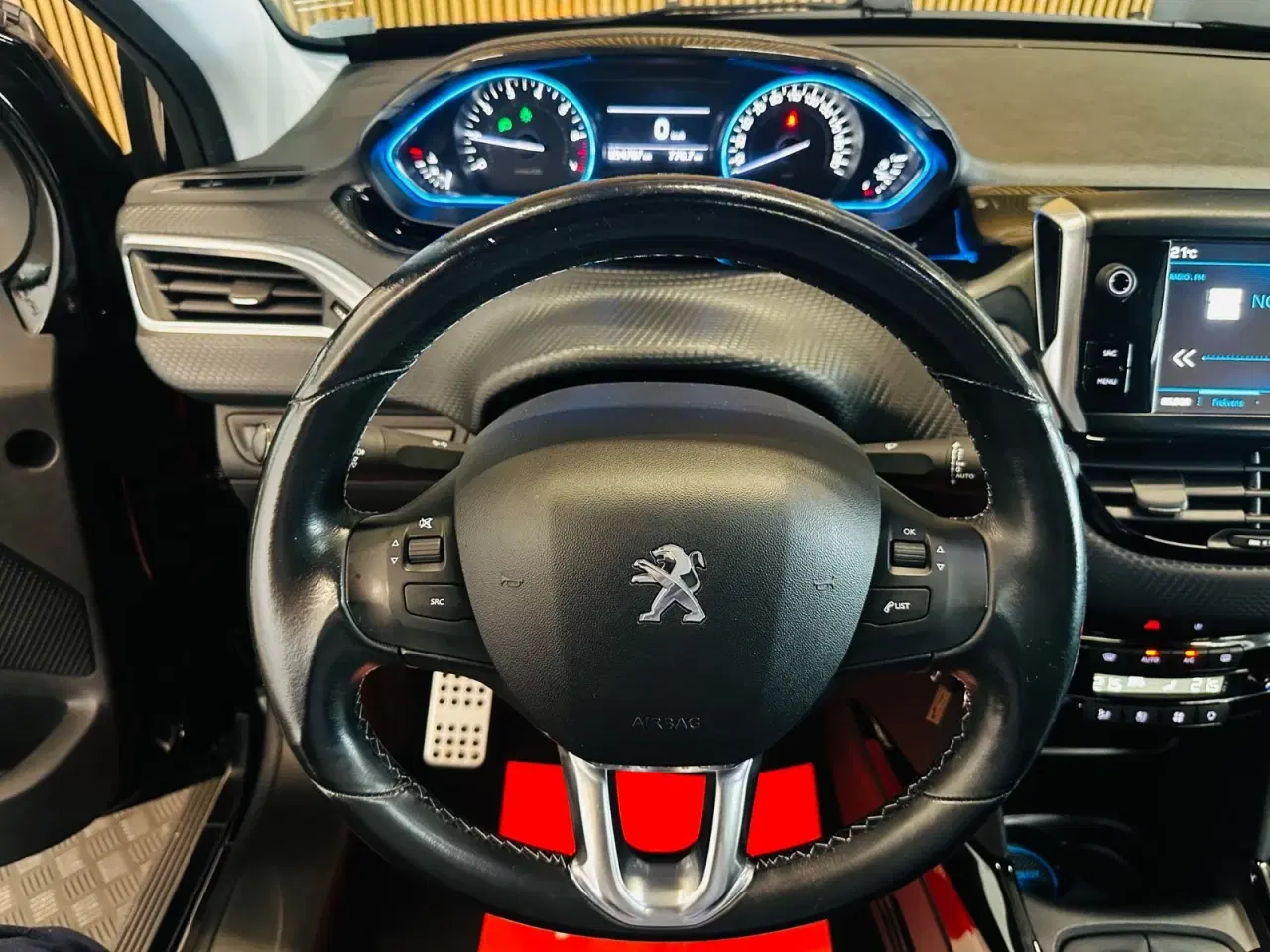 Billede 10 - Peugeot 2008 1,2 e-THP 110 Allure Sky