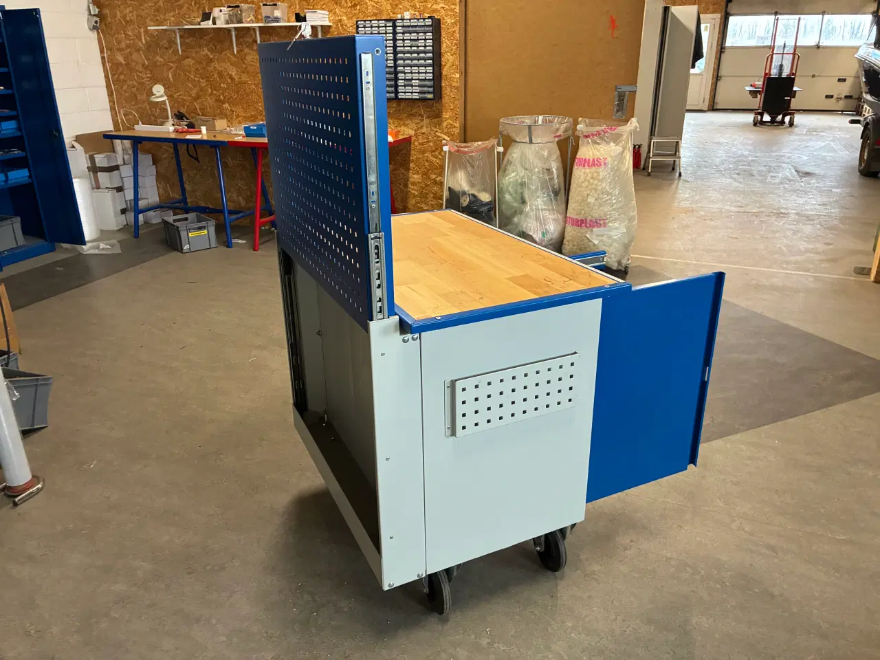 Billede 4 - Blika værktøjsvogn