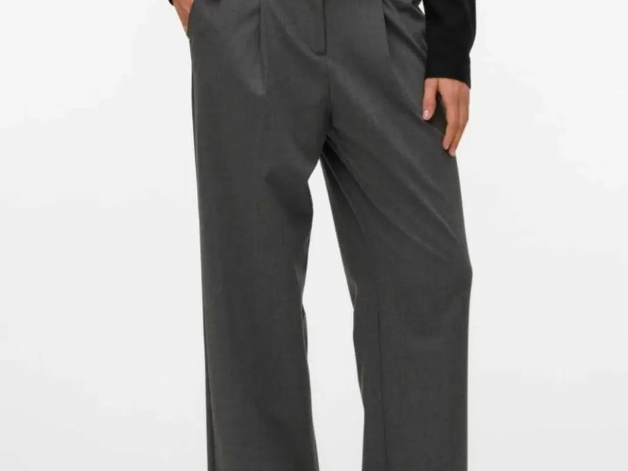 Billede 11 - Vero Moda habitbukser med brede ben 😊