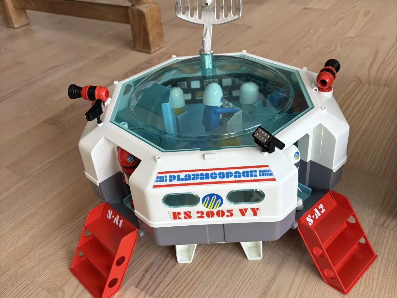 Billede 2 - Playmobil rumfærge og rumskib