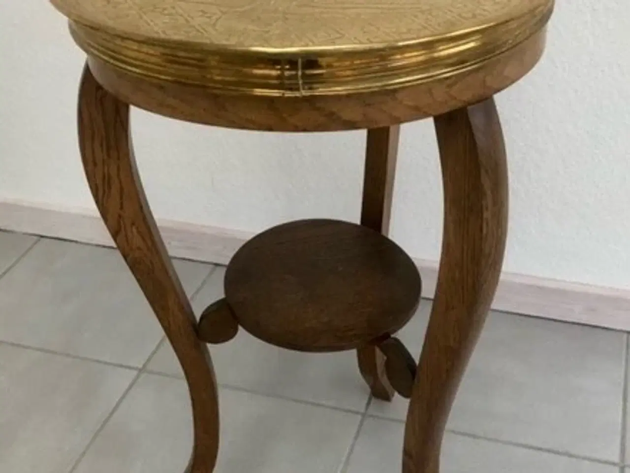 Billede 1 - Rygebord med messingplade