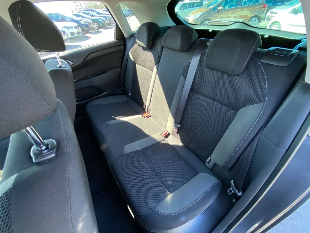 Billede 11 - Citroën C4 1,6 Blue HDi Live start/stop 100HK 5d