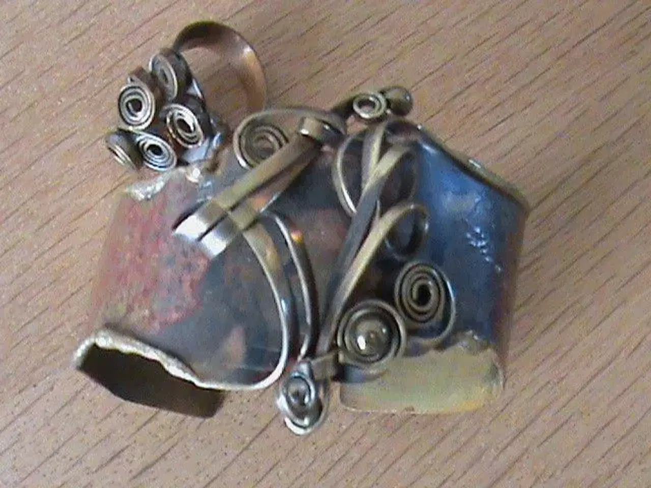 Billede 2 - Smykke sæt ring og armbånd