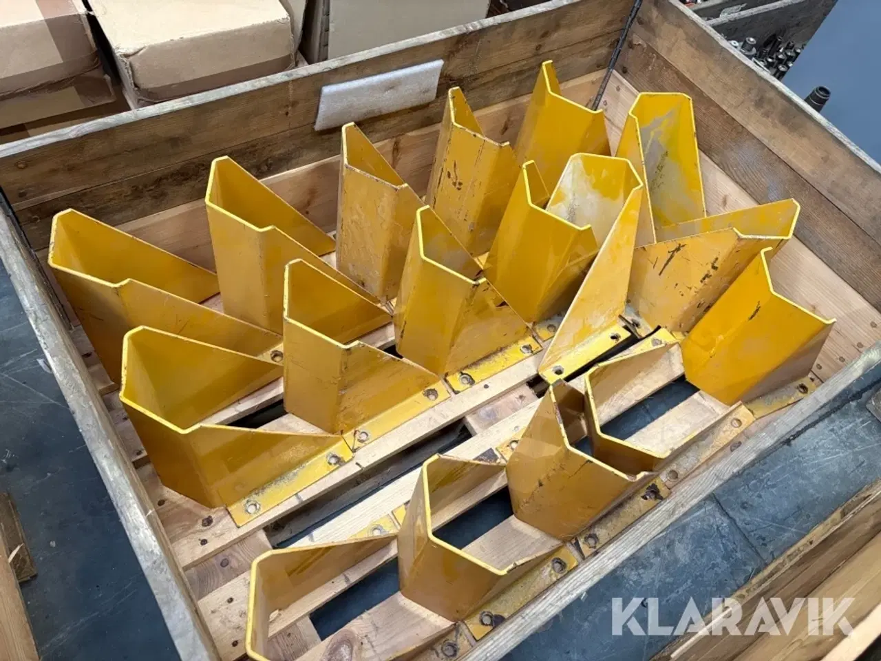 Billede 1 - Reolbensbeskyttere - 17 styks