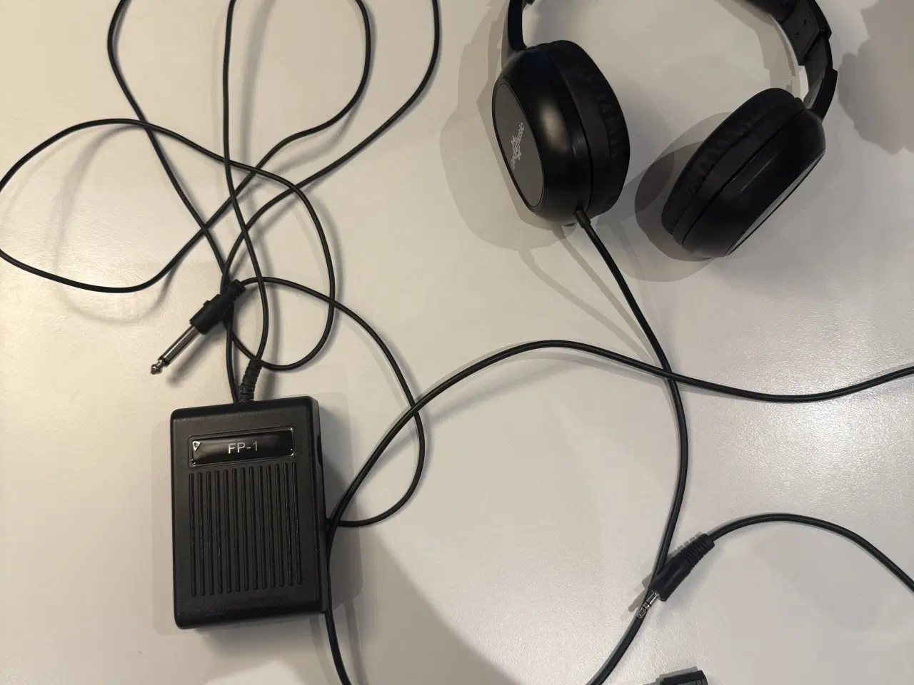 Billede 4 - Super flot Stagepiano