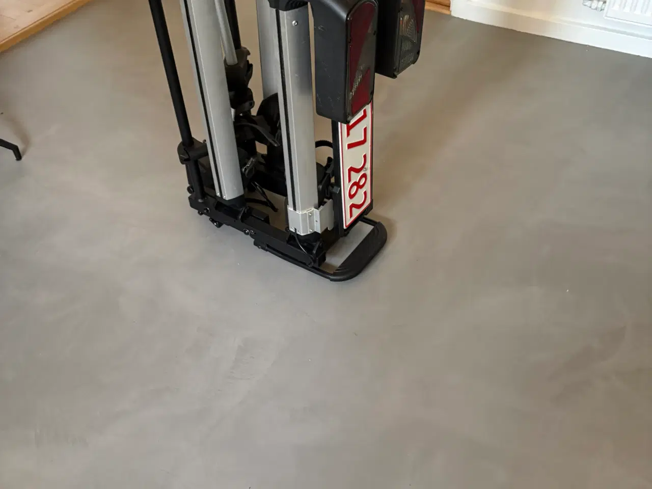 Billede 2 - Cykelholder til 60 kg