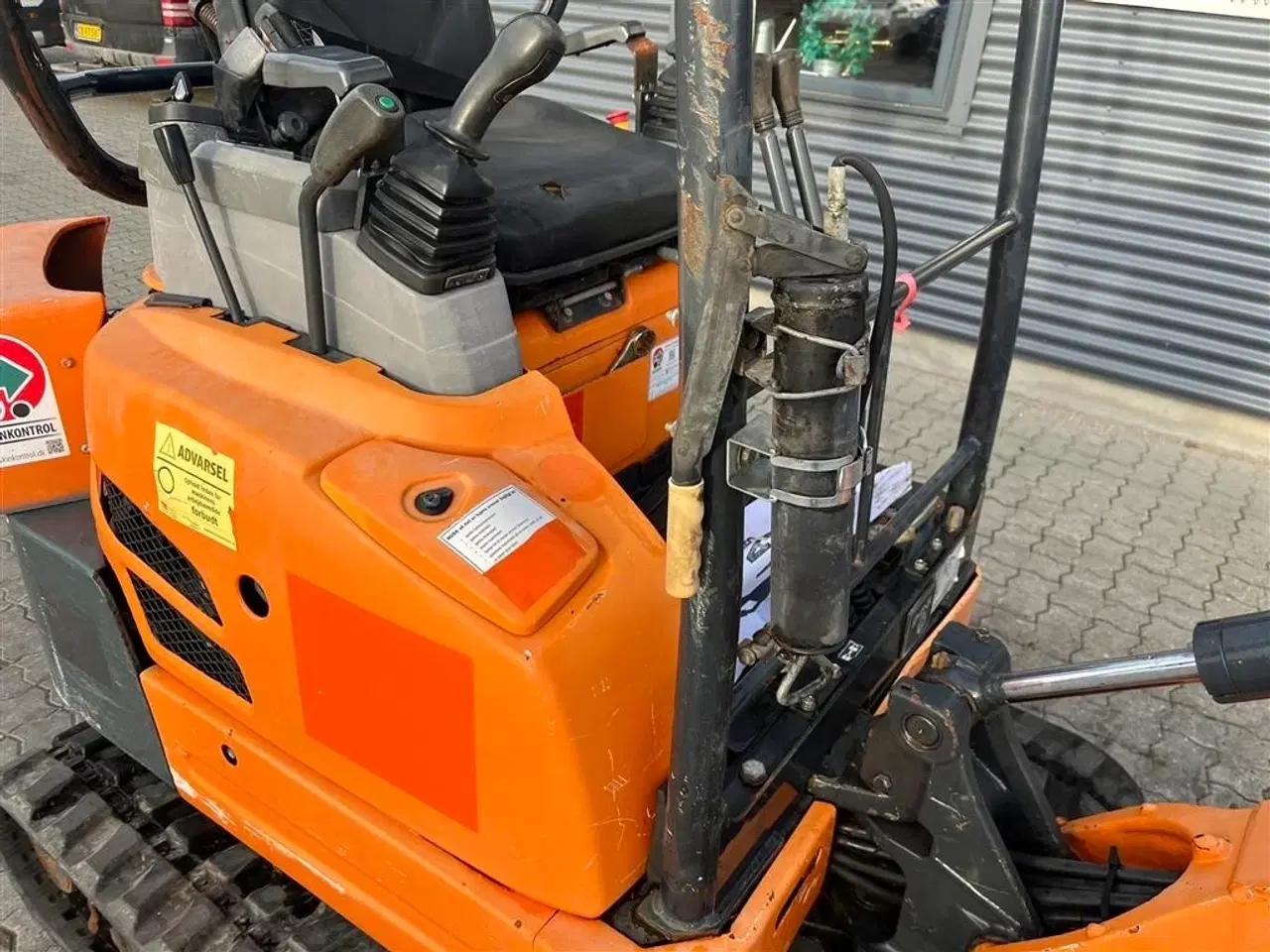 Billede 19 - Kubota U17-3 Hybrid Dieselmotor og elmotor.